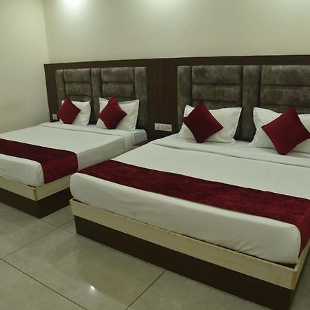 Satya Residency Hotel Katra  Luaran gambar