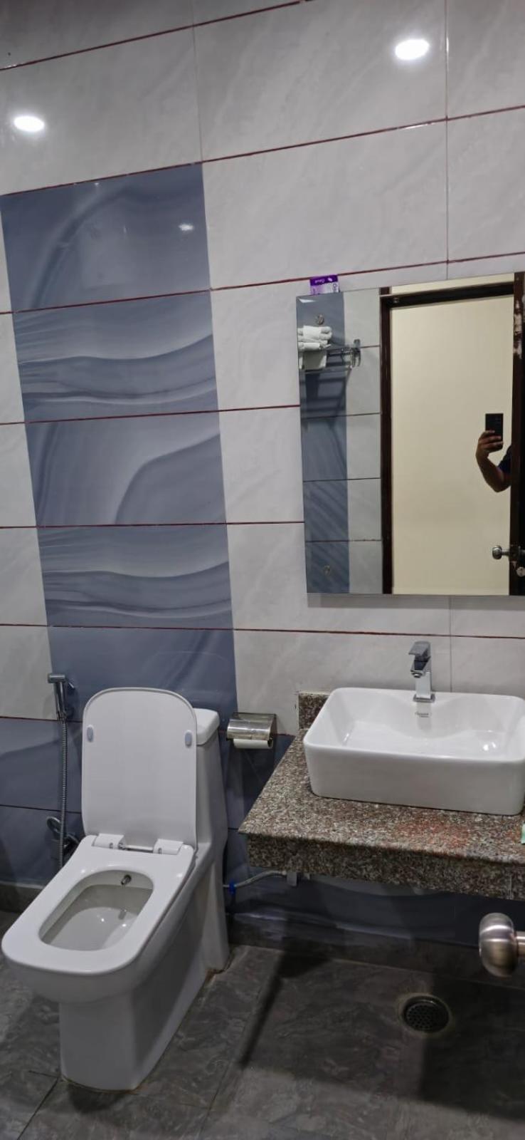 Satya Residency Hotel Katra  Luaran gambar