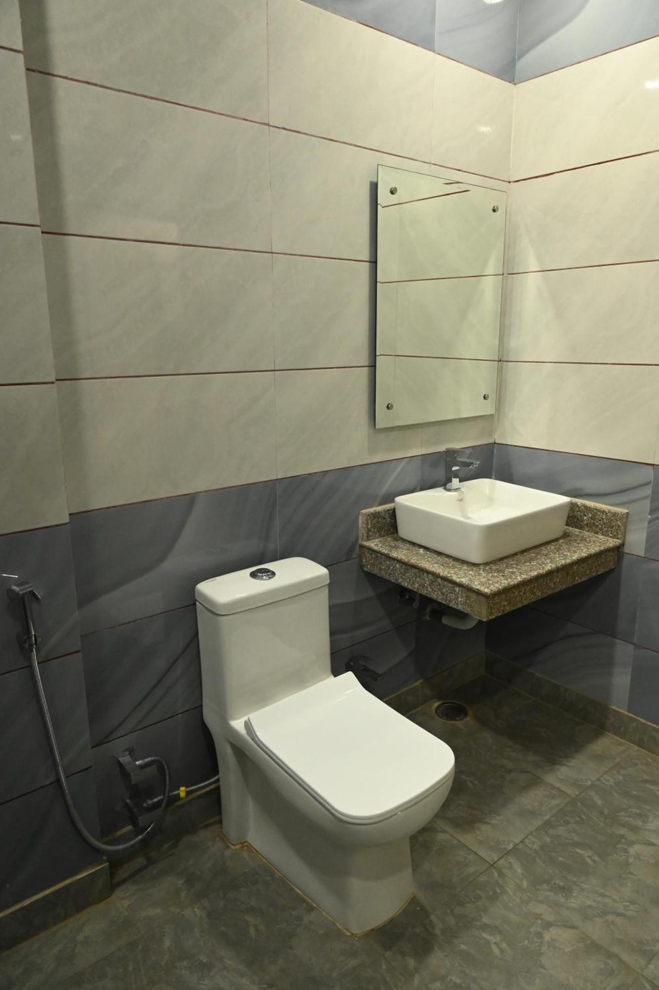 Satya Residency Hotel Katra  Luaran gambar